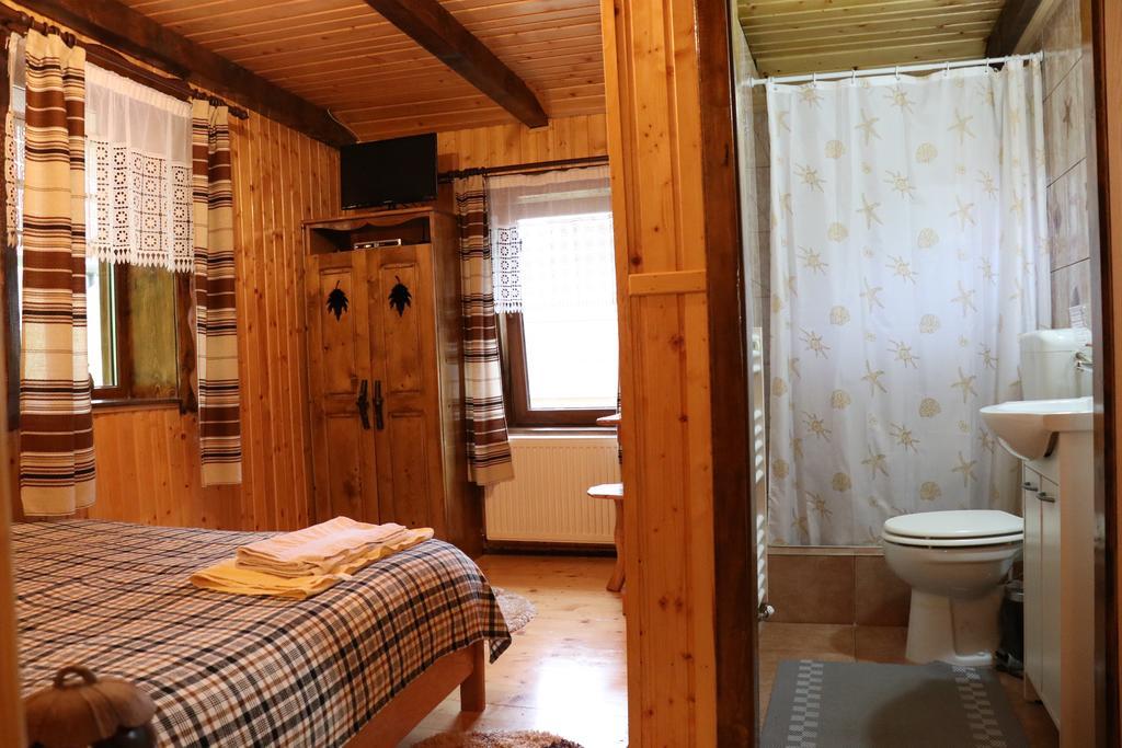 Casa Bunicii Hotel Costeşti Екстериор снимка